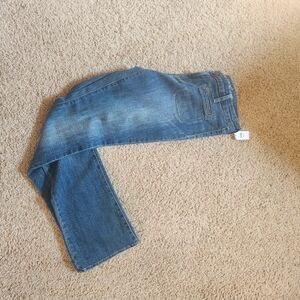 NWT Gap Boot cut jeans in mid wash